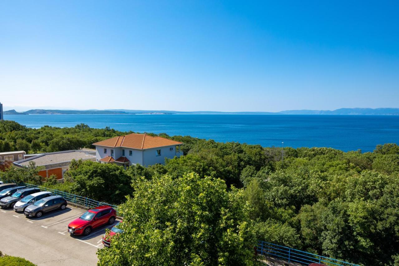 Apartment Kvarner View Кострена Экстерьер фото