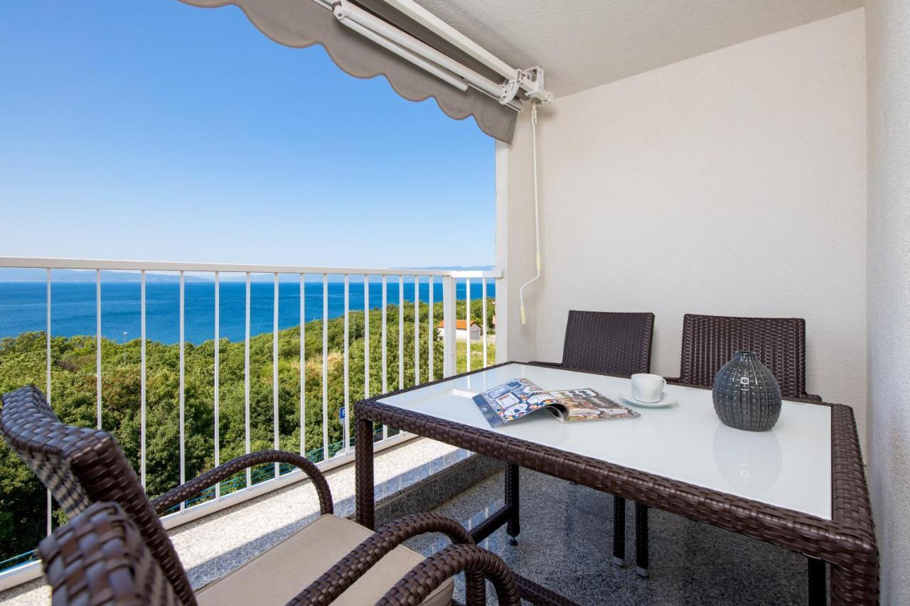 Apartment Kvarner View Кострена Экстерьер фото